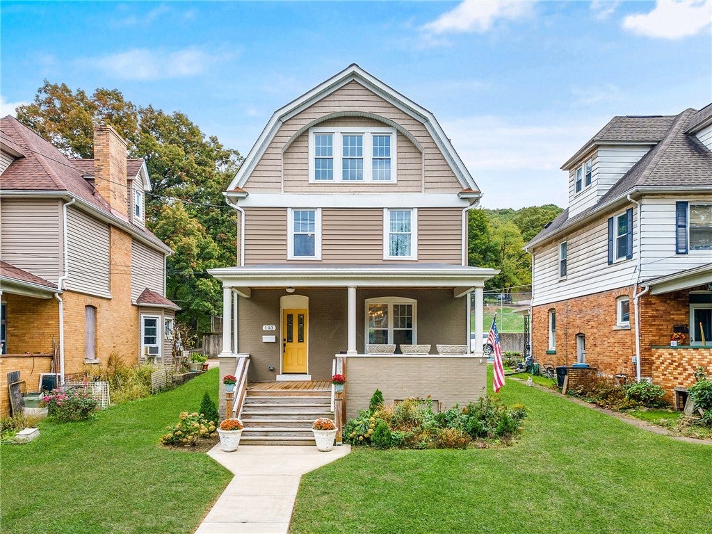 103 Main Street, Leet