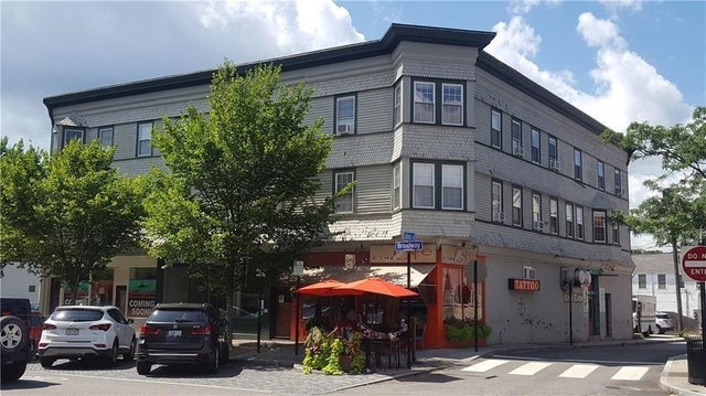 102 Broadway # 2b, Newport