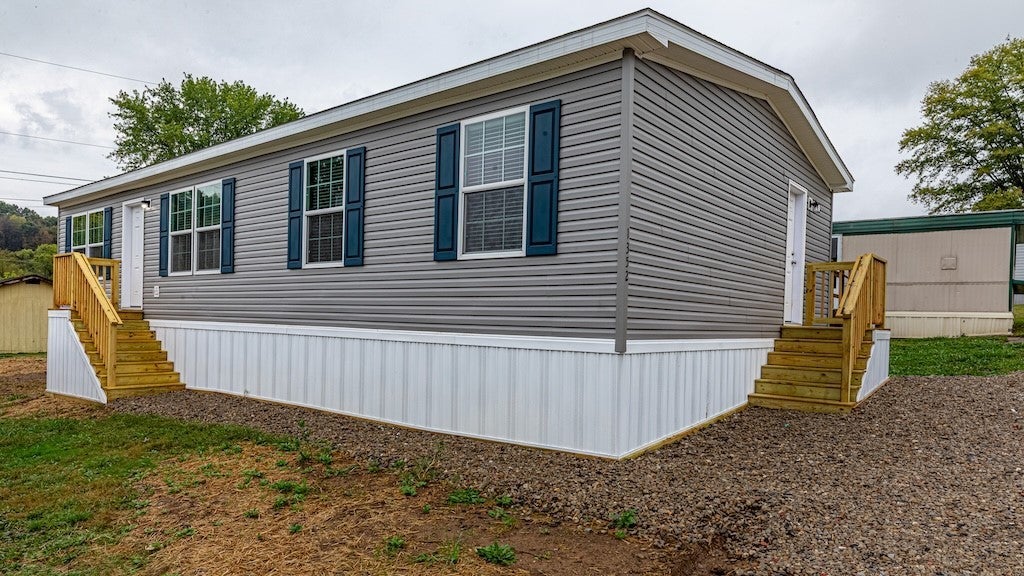 1352 Hilltop Drive, Robinson