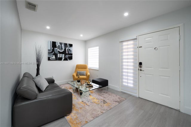 3 of 36 - 15863 Sw 71st St, Miami, FL