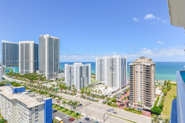 4 of 32 - 1945 S Ocean Dr 1909, Hallandale Beach, FL
