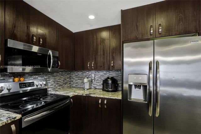 3 of 31 - 4314 Nw 9th Ave 3-3d, Deerfield Beach, FL