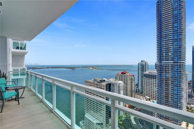 2 of 16 - 950 Brickell Bay Dr 4707, Miami, FL