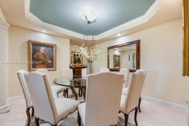 4 of 12 - 1400 Salzedo St 305, Coral Gables, FL