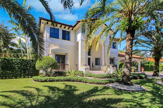 1 of 50 - 18968 Sw 80th Ct, Cutler Bay, FL