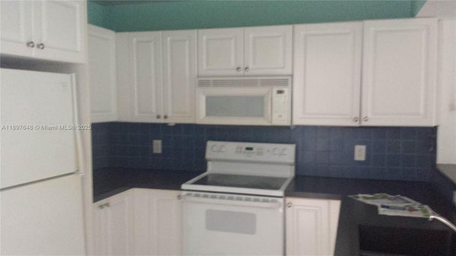 4 of 8 - 11905 Ne 2nd Ave C308, North Miami, FL
