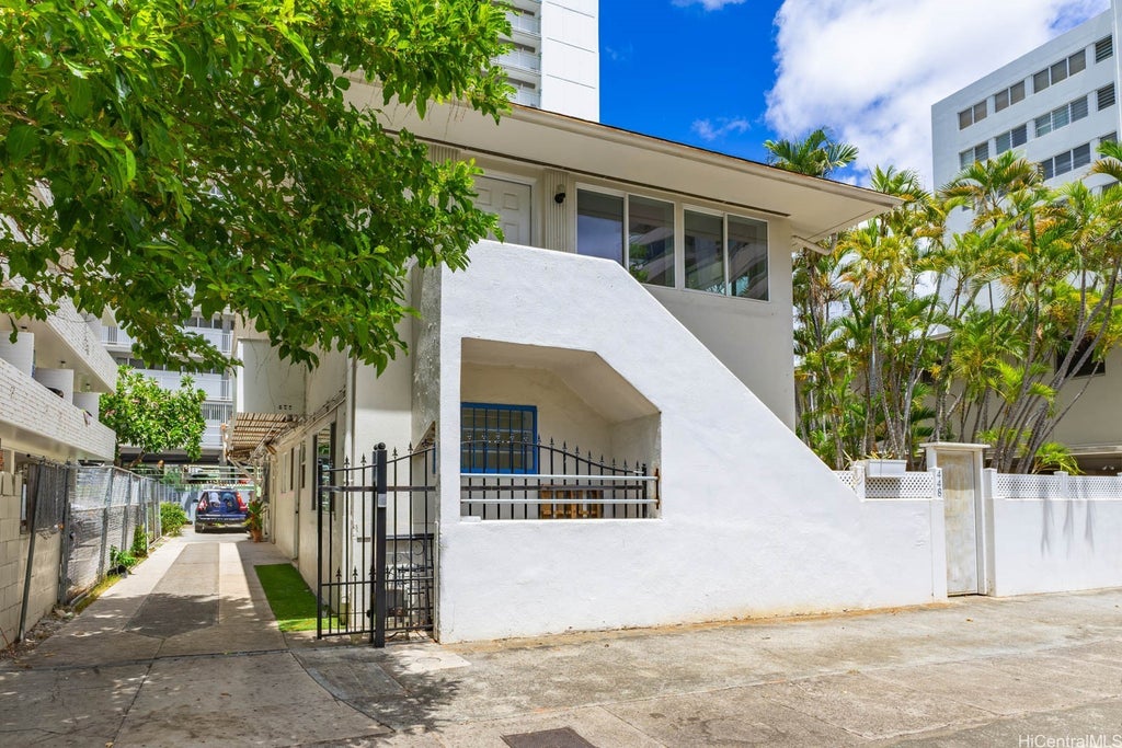 448 Kuamoo Street, Honolulu