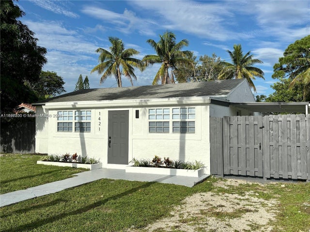 1 of 18 - 1421 Nw 1st Ave, Fort Lauderdale, FL