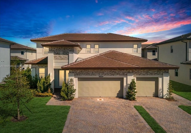 2 of 94 - 12237 Sw 43rd Ct, Davie, FL