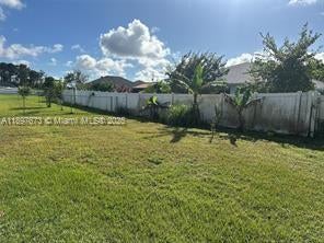 5 of 17 - 5834 Nw Gillespie Ave, Port St Lucie, FL