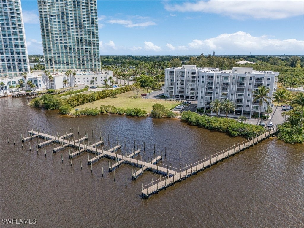 2885 Palm Beach Blvd 103, Fort Myers