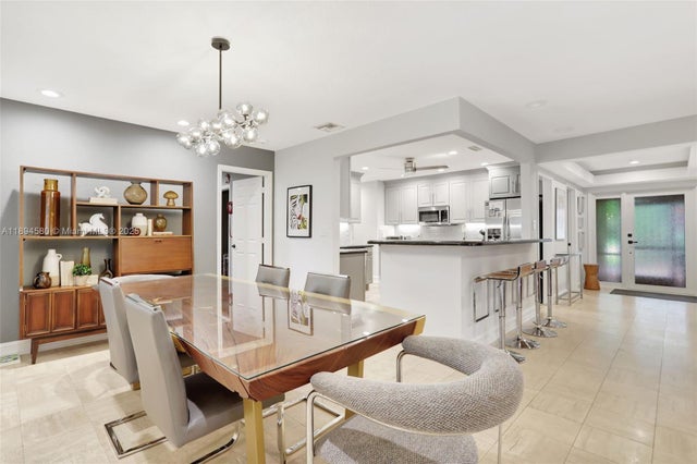 5 of 41 - 1128 W Cypress Dr V-15, Pompano Beach, FL