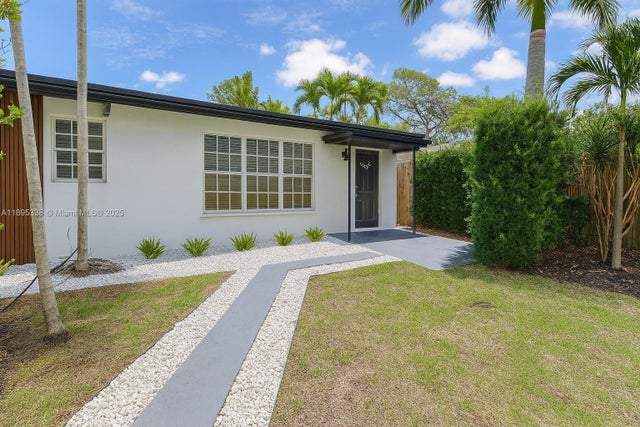1 of 34 - 1399 Ne 38th St, Oakland Park, FL