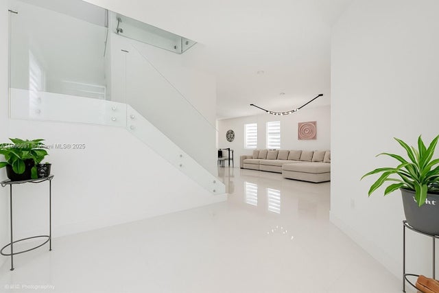1 of 16 - 11711 Sw 254th St, Homestead, FL