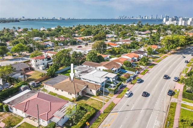 2 of 52 - 1510 Normandy Dr, Miami Beach, FL