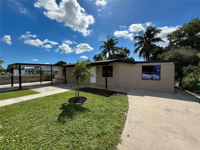 2 of 38 - 3440 Nw 95th Ter, Miami, FL
