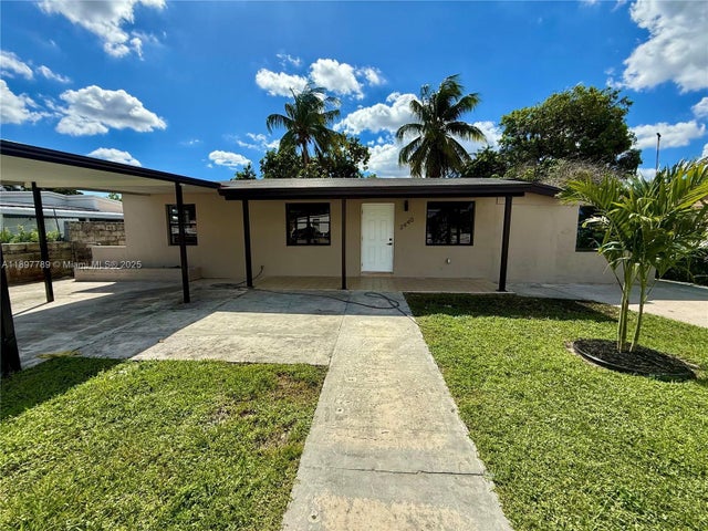 3 of 38 - 3440 Nw 95th Ter, Miami, FL