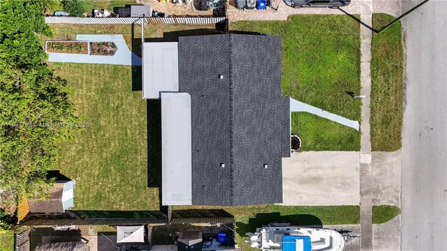 4 of 25 - 6371 Scott St, Hollywood, FL