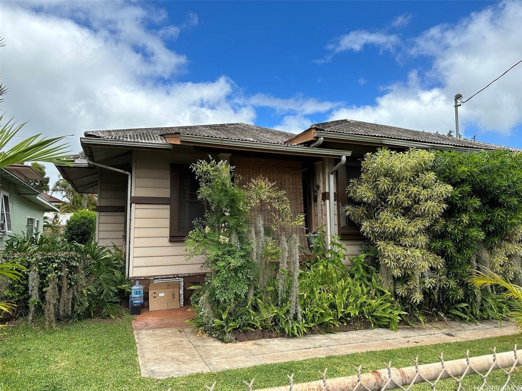 166 Makani Avenue, Wahiawa