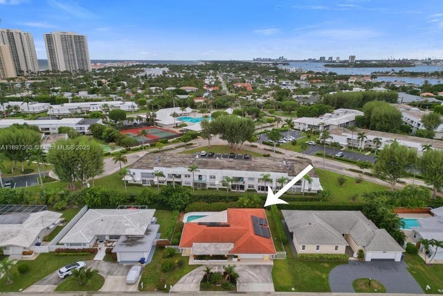1 of 79 - 1221 Singer Dr, Singer Island, FL