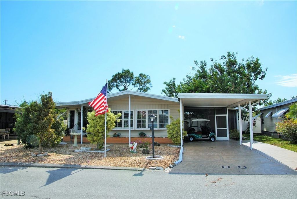 80 Snead Dr, NORTH FORT MYERS