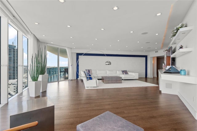 4 of 33 - 2711 S Ocean Dr 2305, Hollywood, FL