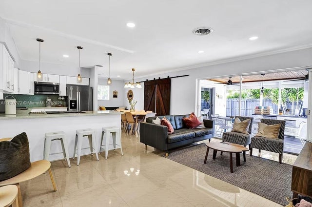1 of 30 - 1650 Sw 27th Ave, Fort Lauderdale, FL