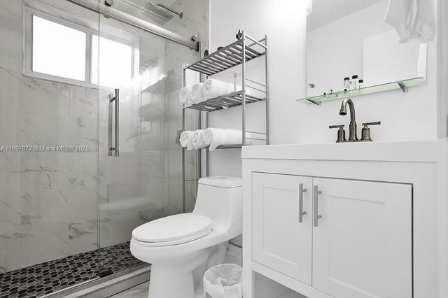 5 of 30 - 1650 Sw 27th Ave, Fort Lauderdale, FL