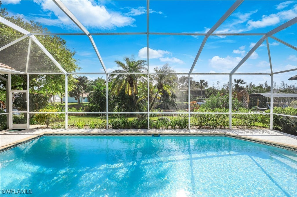 5411 Harborage Dr, Fort Myers