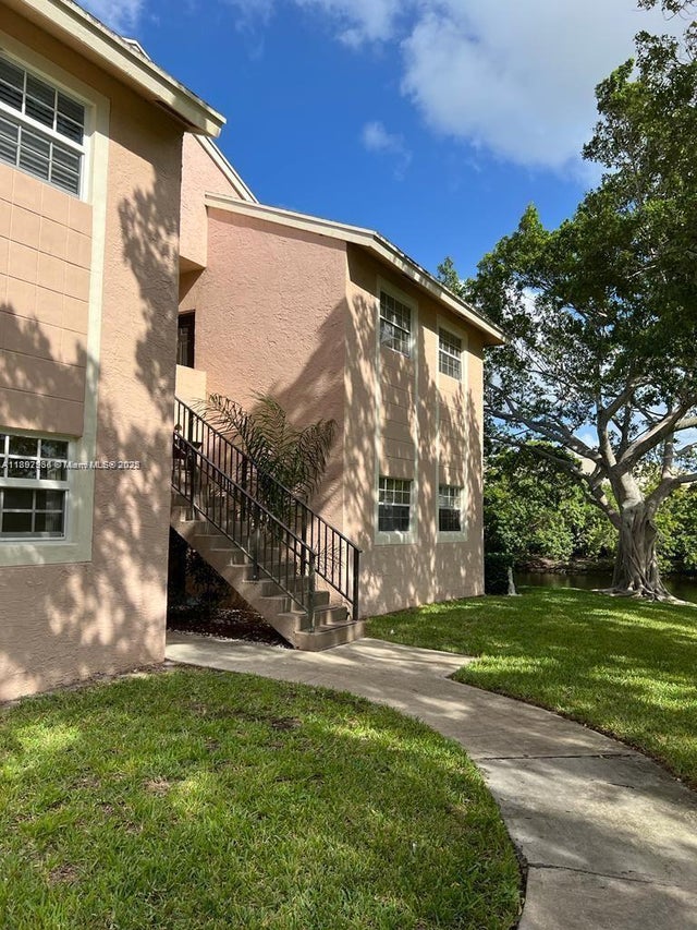 1 of 18 - 620 Cypress Club Way I13, Deerfield Beach, FL