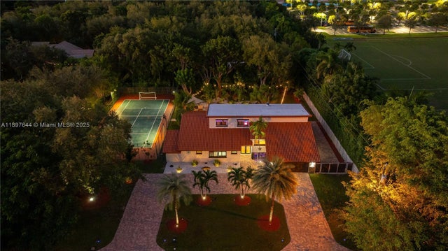 1 of 92 - 8111 Sw 183rd St, Palmetto Bay, FL