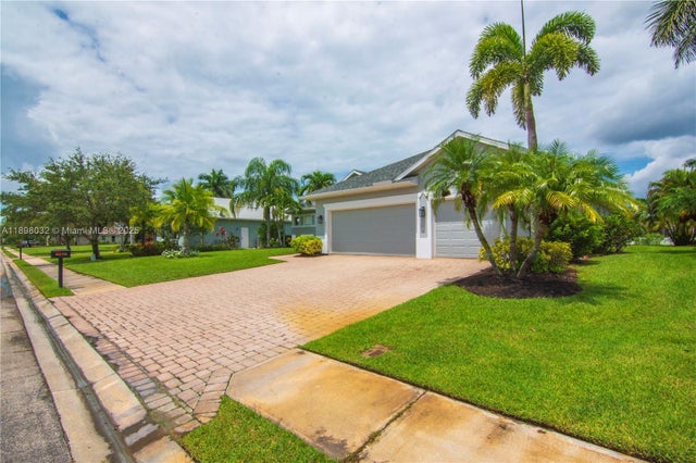 5 of 74 - 4670 Sw Stephanie Ln Sw, Vero Beach, FL