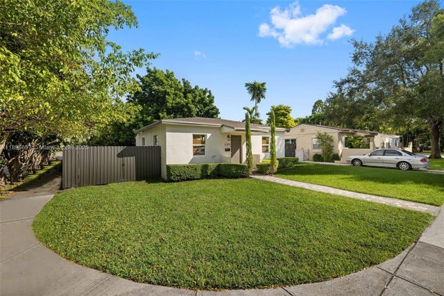 2 of 14 - 6395 Sw 41st St, South Miami, FL