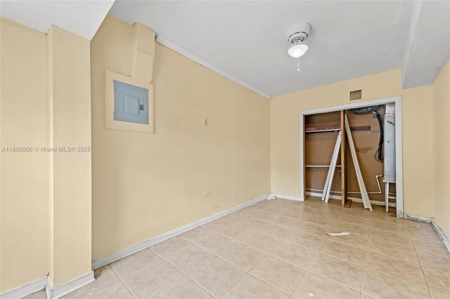 5 of 36 - 1835 Nw 85th St, Miami, FL