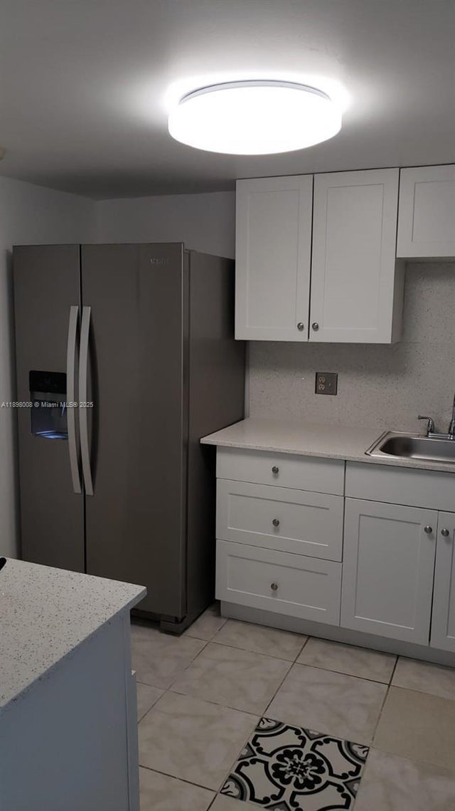 3 of 22 - 500 Executive Center Dr 4e, West Palm Beach, FL