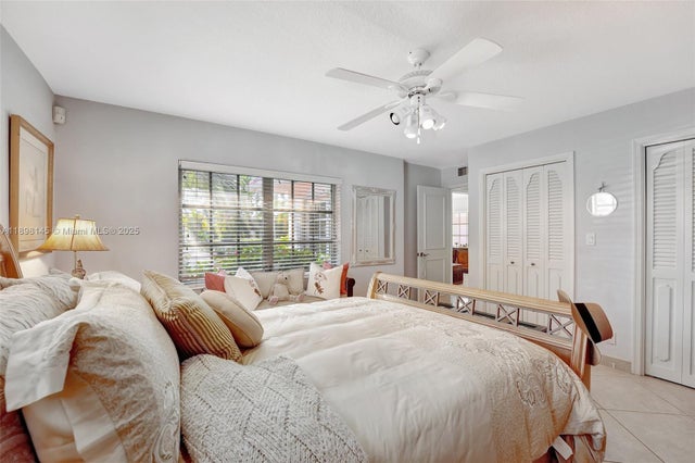 3 of 30 - 5517 Bayview Dr, Fort Lauderdale, FL