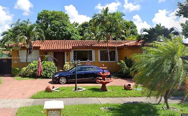 1 of 1 - 7375 Nw 4th St, Miami, FL