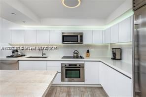 4 of 64 - 102 24th St 1112, Miami Beach, FL