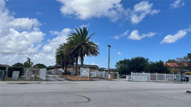 2 of 15 - 271 Nw 177th St B-104, Miami Gardens, FL