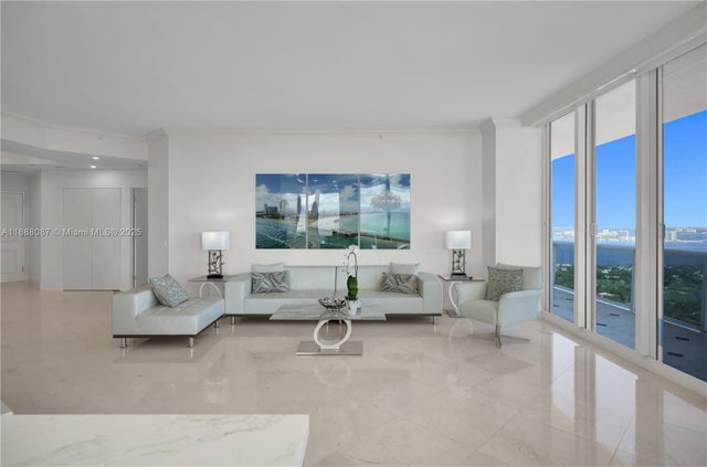 4 of 48 - 4779 Collins Ave Ph4301, Miami Beach, FL