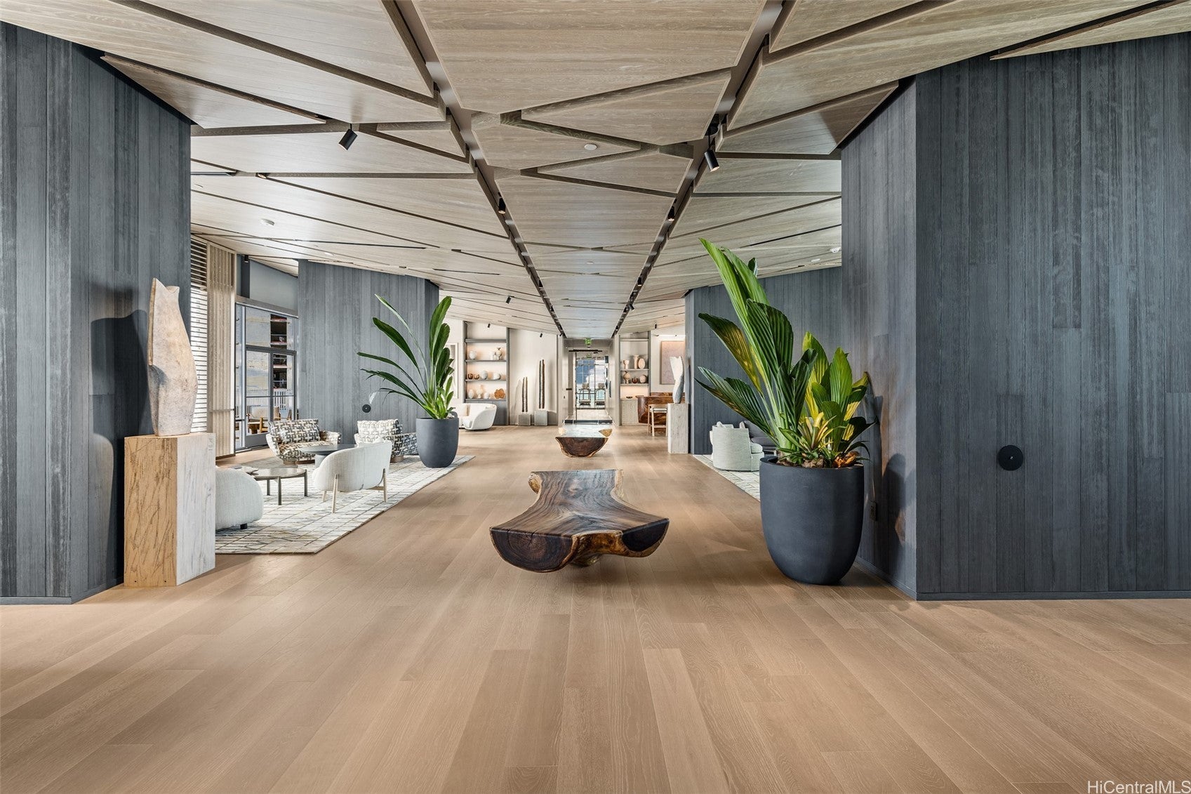 Photo of Listing #202523755