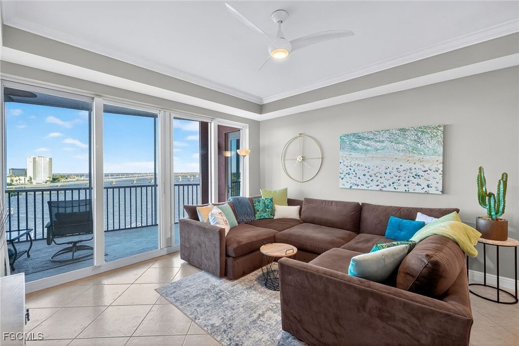 2743 1st St 701, FORT MYERS