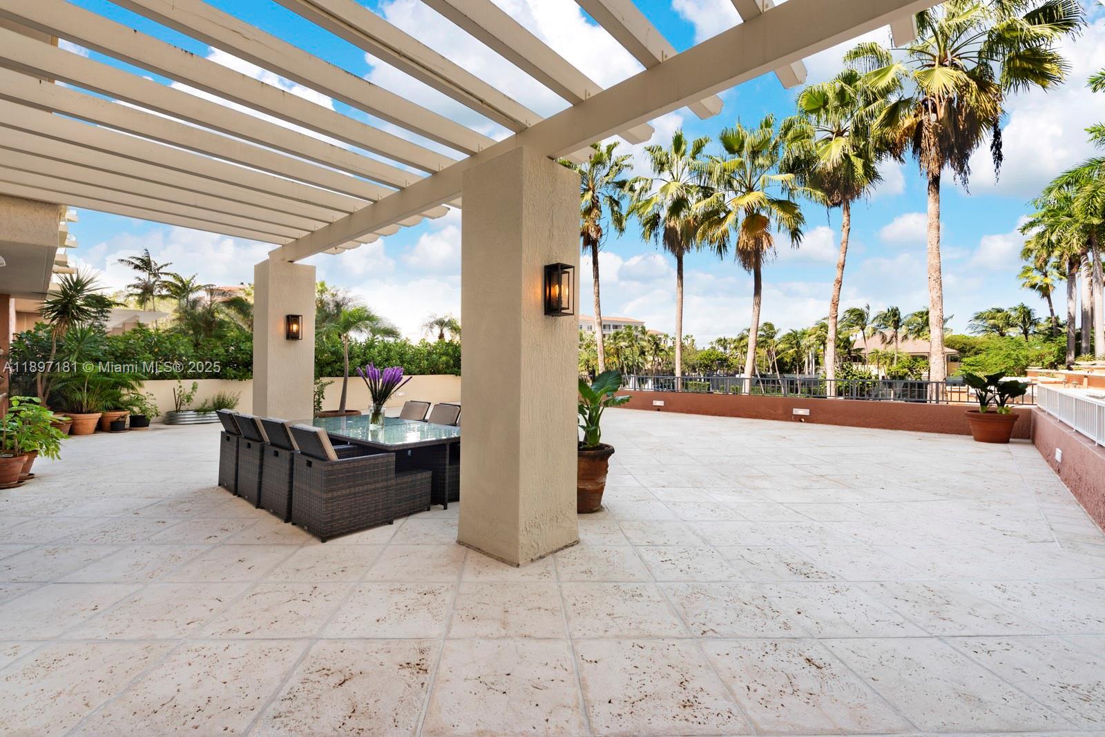 Photo of Listing #A11897181