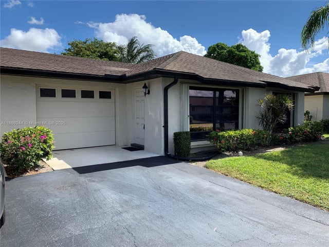 1 of 10 - 4924 Eaglewood Rd B, Boynton Beach, FL