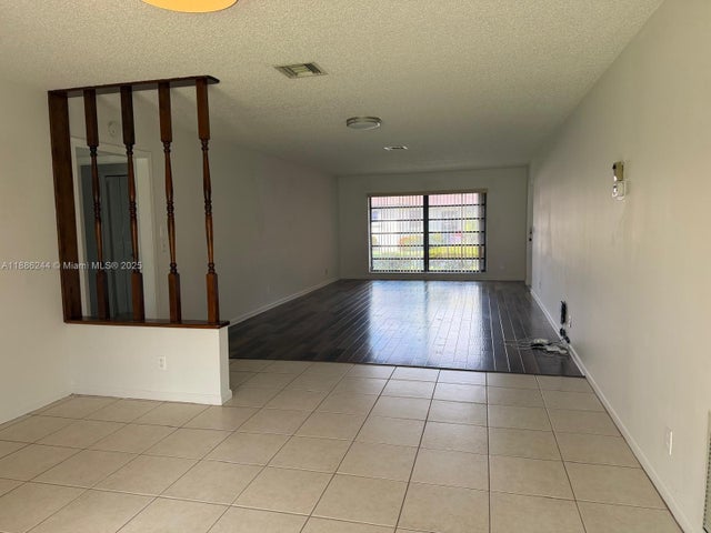 2 of 10 - 4924 Eaglewood Rd B, Boynton Beach, FL