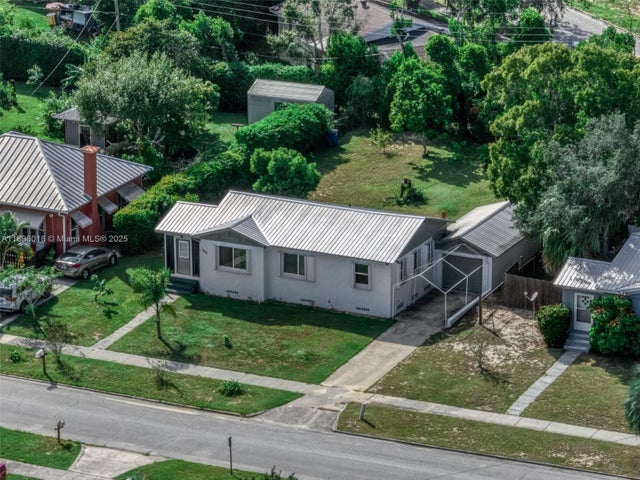 2 of 34 - 1612 Hitakee Ave, Sebring, FL