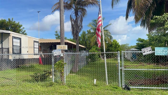 2 of 2 - 561 Gordon Cir, Key Largo, FL