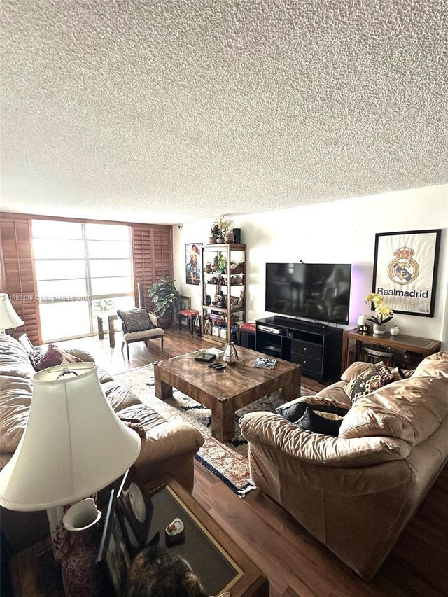 3 of 8 - 301 174th St 2020, Sunny Isles Beach, FL
