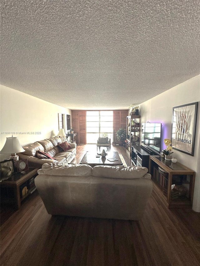 4 of 8 - 301 174th St 2020, Sunny Isles Beach, FL