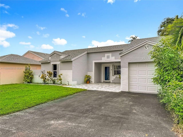 3 of 35 - 14433 Sw 95th Ter, Miami, FL